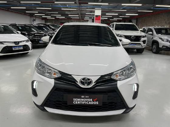 TOYOTA YARIS 1.5 16V FLEX XL MULTIDRIVE TOYOTA YARIS 1.5 16V FLEX XL MULTIDRIVE
